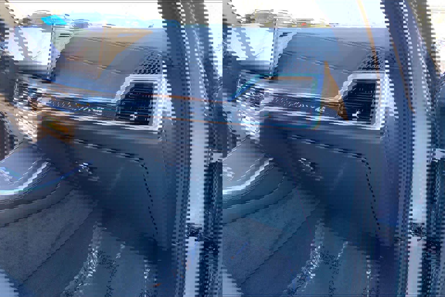 Certified 2025 BMW X5 xDrive40i w/ Premium Package image 18