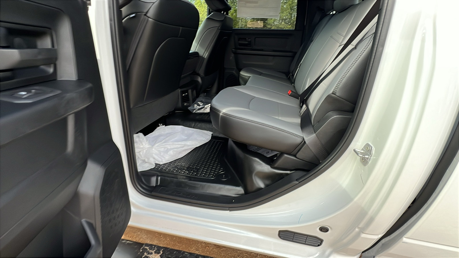 New 2026 RAM 2500 Tradesman AWD/4WD image 19