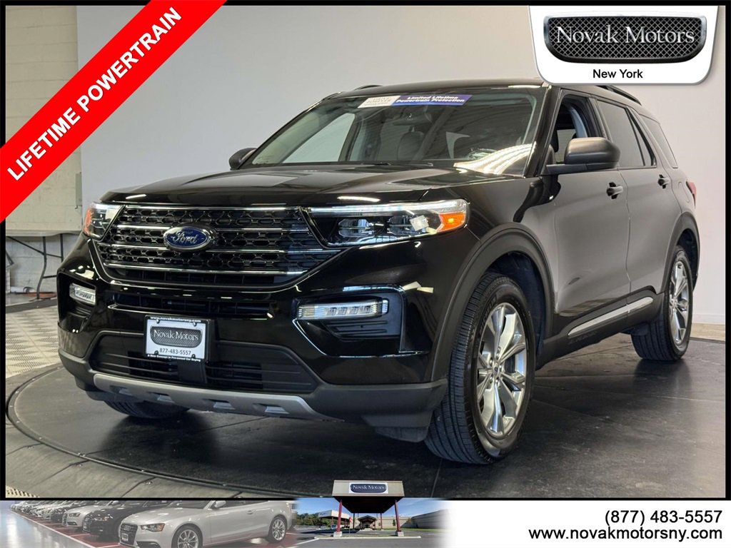 Used 2022 Ford Explorer XLT w/ Equipment Group 202A image 4