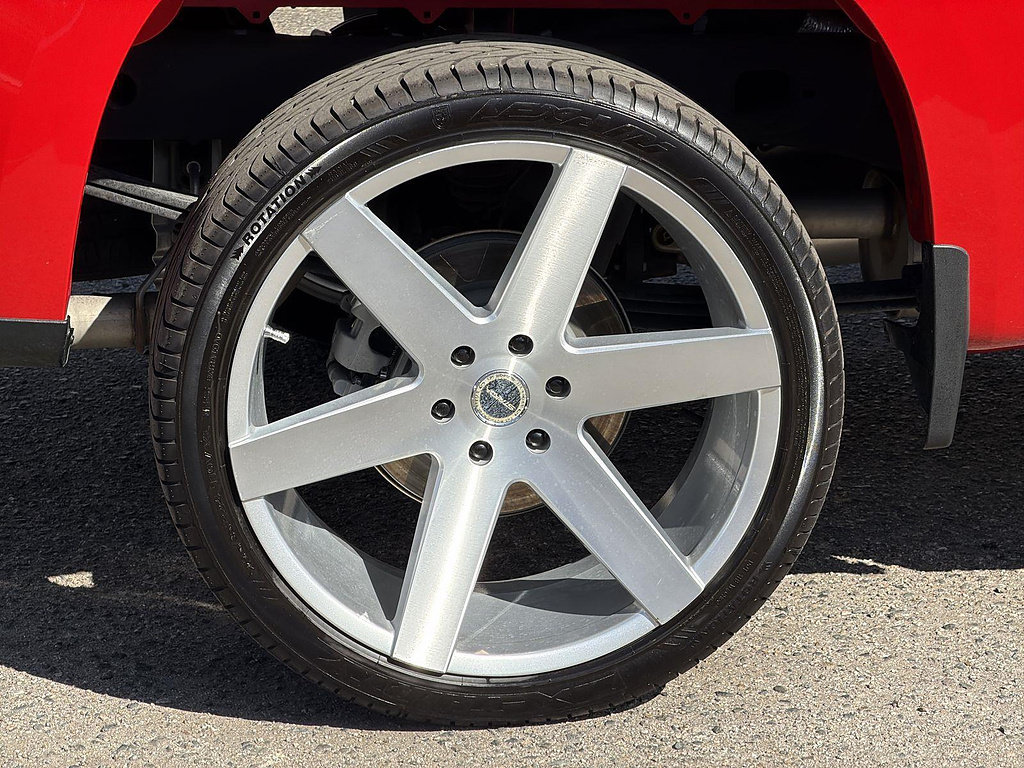 Used 2022 Chevrolet Silverado 1500 RST RWD image 32