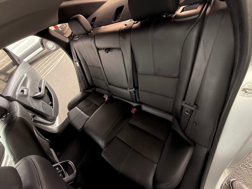 Used 2017 Chevrolet Impala LT FWD image 24