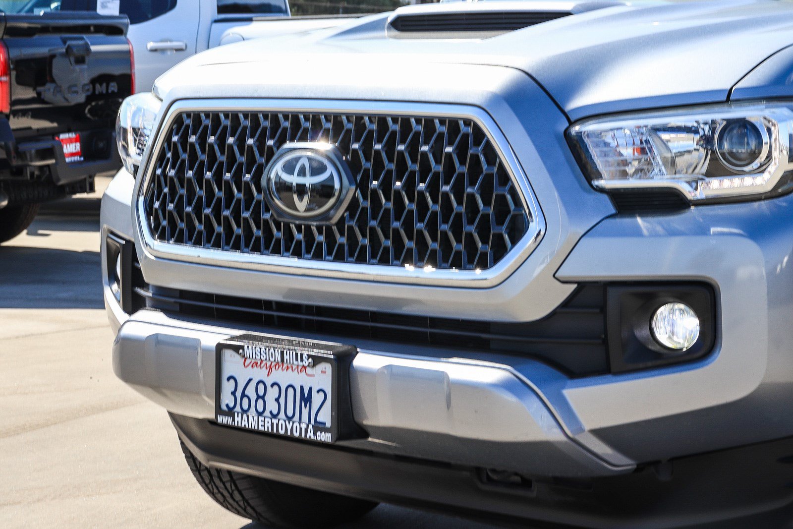 Certified 2018 Toyota Tacoma TRD Sport w/ Technology Package RWD image 9