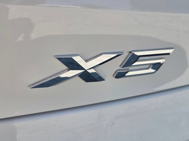 Used 2025 BMW X5 xDrive50e AWD/4WD image 17