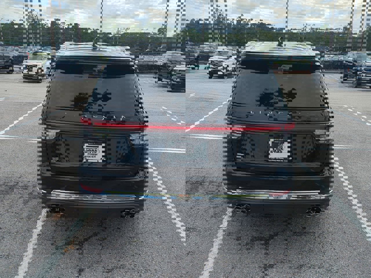 Certified 2025 Lincoln Aviator Reserve w/ Illumination Package image 5