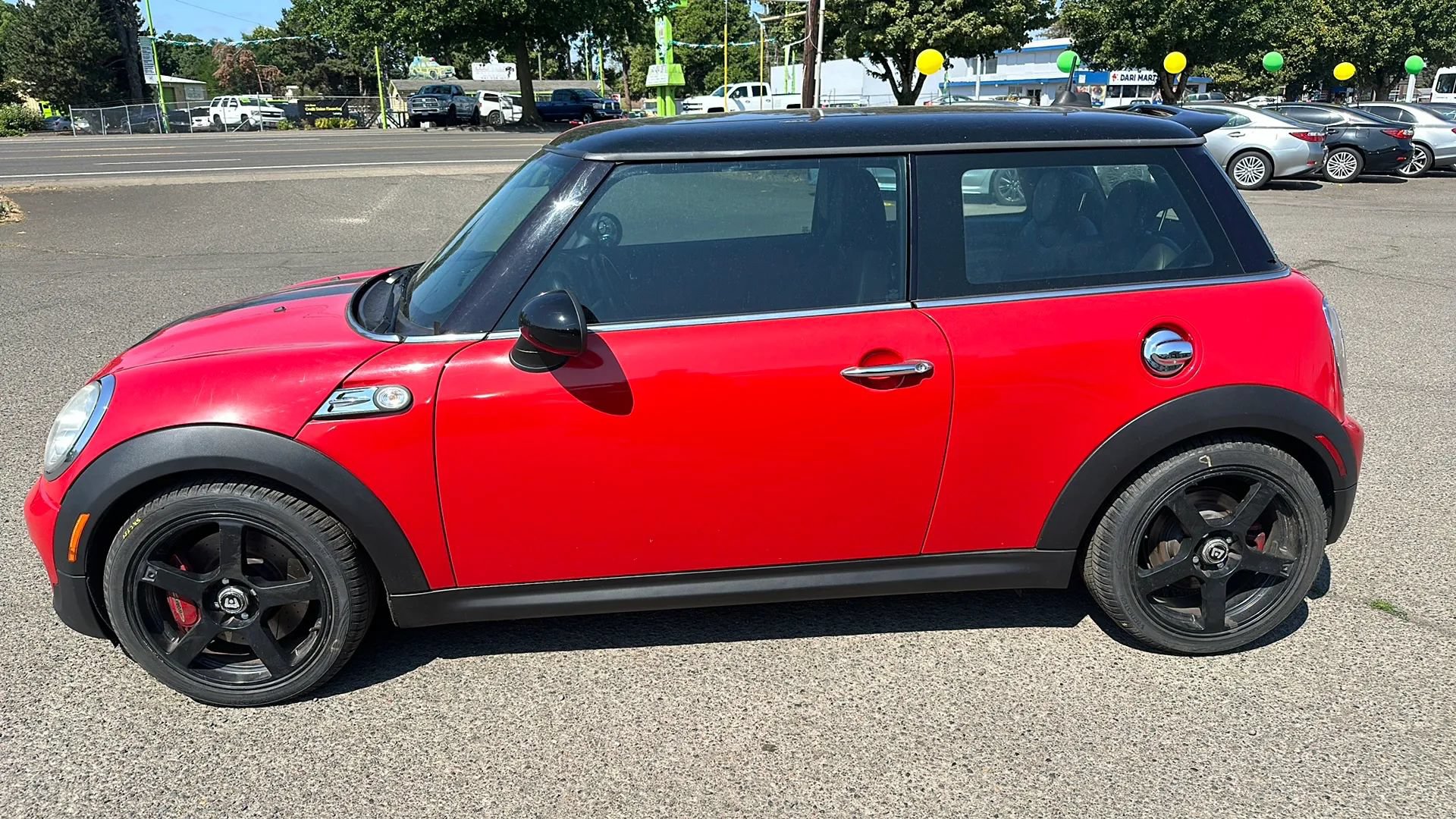 Used 2011 MINI Cooper John Cooper Works FWD image 13