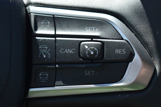 Used 2024 Jeep Compass Limited image 25