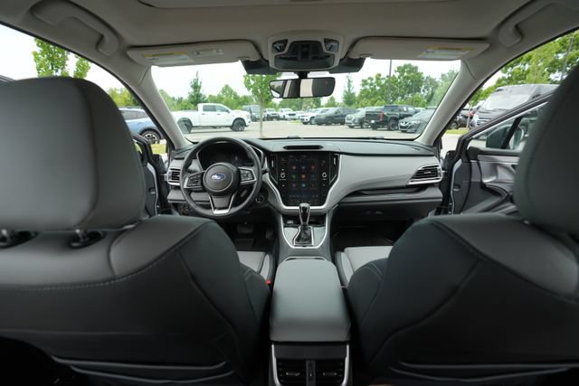 Used 2025 Subaru Outback Limited AWD/4WD image 20