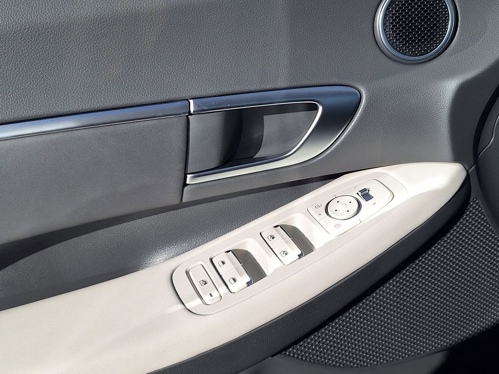 New 2026 Hyundai Sonata SEL image 9