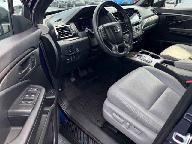 Used 2023 Honda Passport EX-L image 8
