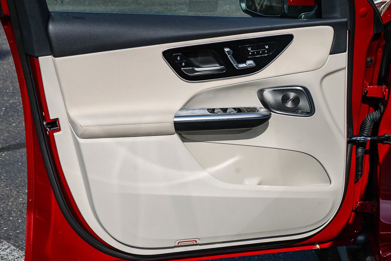 New 2026 Mercedes-Benz GLC 300 4MATIC image 19