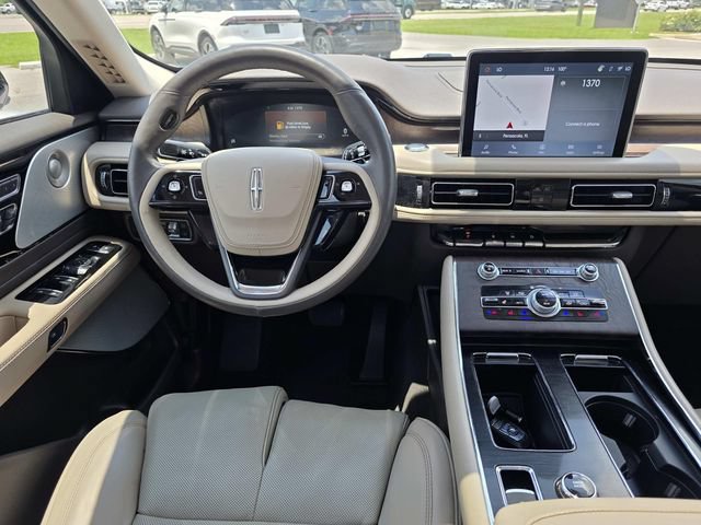 Used 2021 Lincoln Aviator Reserve w/ Equipment Group 201A AWD/4WD image 6
