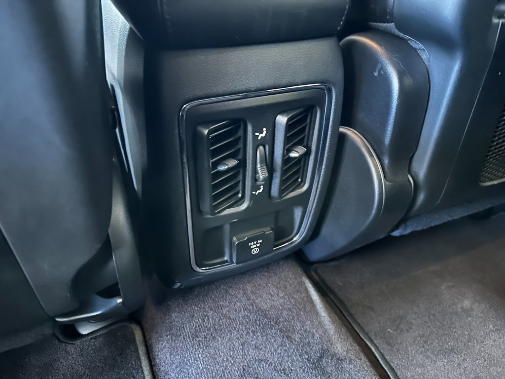 Certified 2018 Jeep Grand Cherokee Altitude image 38