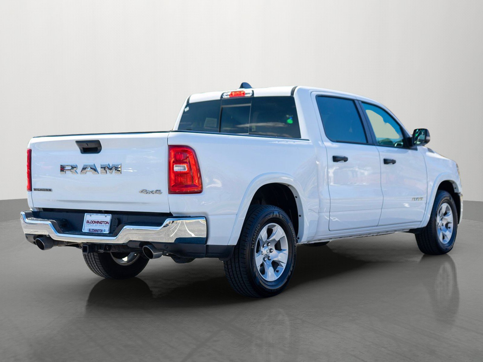 Used 2025 RAM 1500 Big Horn AWD/4WD image 7