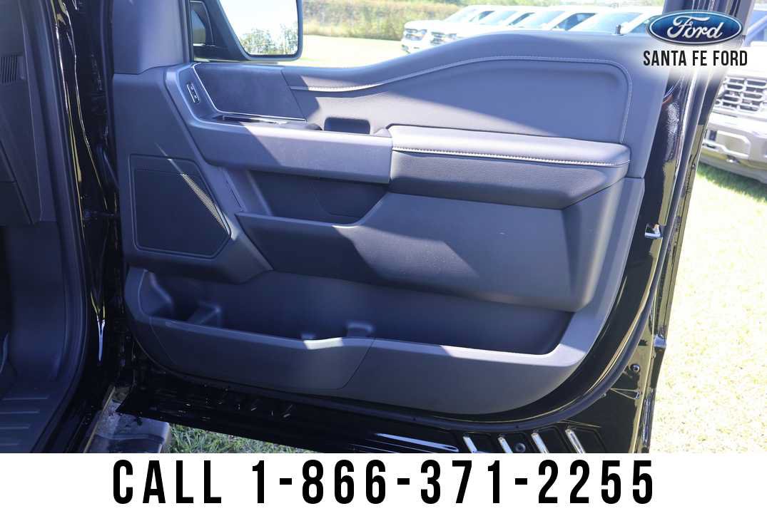 New 2025 Ford F150 XLT w/ Equipment Group 302A MID AWD/4WD image 38