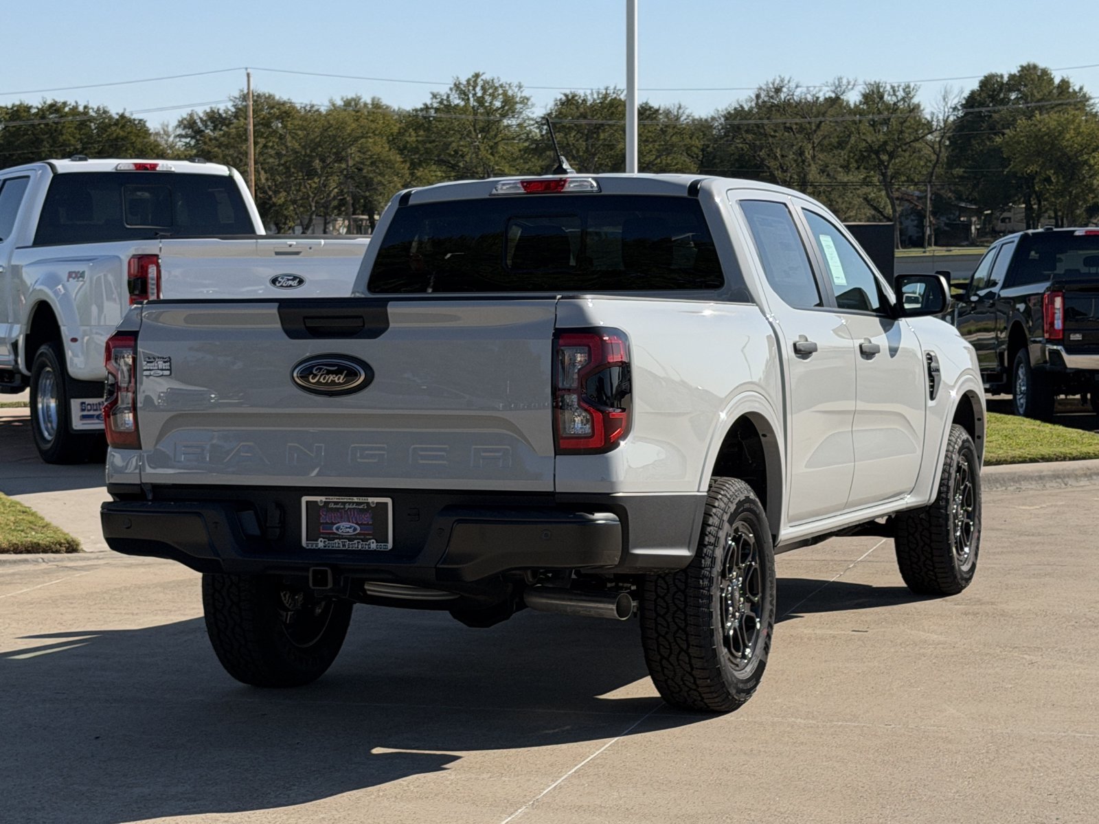 New 2026 Ford Ranger XLT w/ Equipment Group 301A High RWD image 4