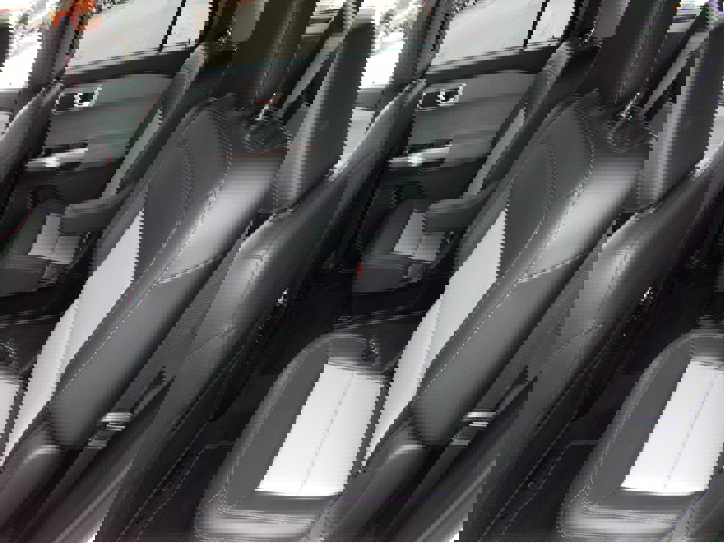 Used 2023 Ford Explorer XLT w/ Equipment Group 202A image 11