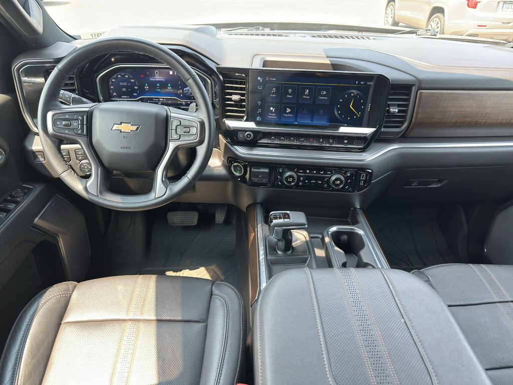 Used 2023 Chevrolet Silverado 1500 High Country w/ Technology Package AWD/4WD image 20