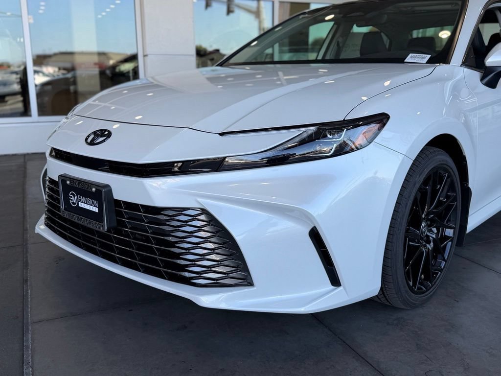 New 2026 Toyota Camry XLE FWD image 3