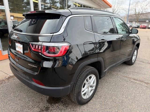 Used 2019 Jeep Compass Sport w/ Cold Weather Group image 7