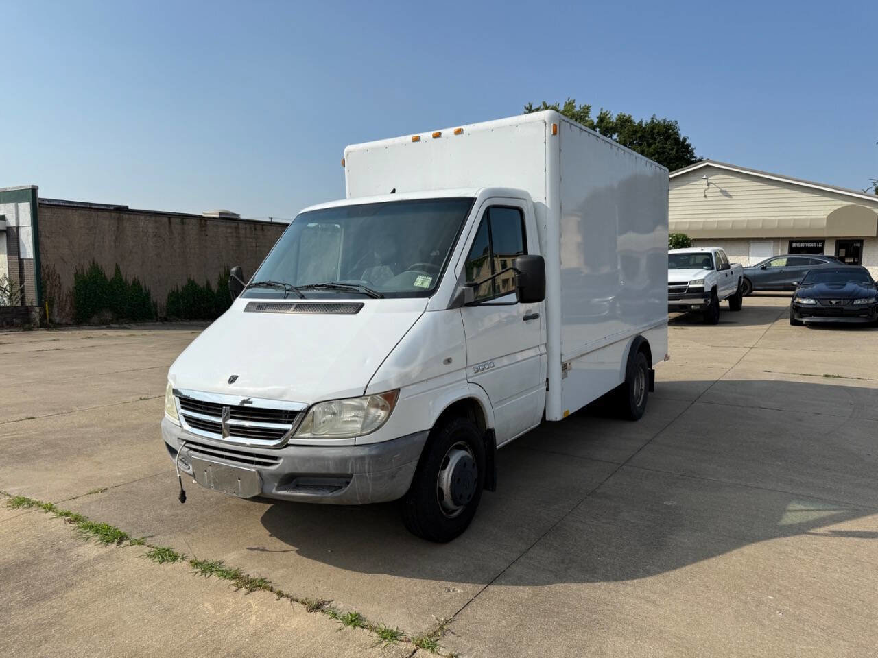 Used 2006 Dodge Sprinter 3500 w/ PWR Convenience Group image 3