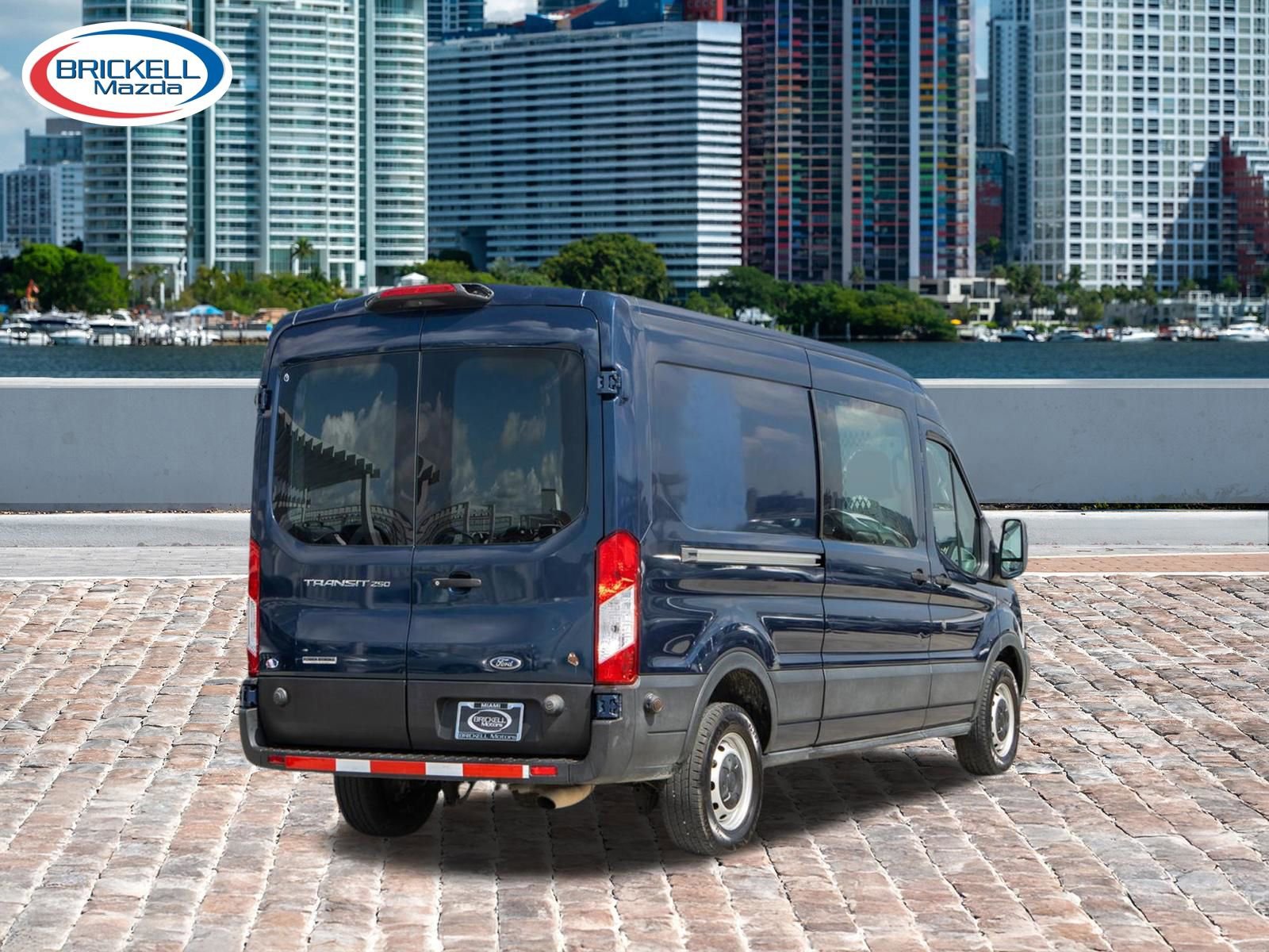 Used 2019 Ford Transit 250 148 Medium Roof image 5