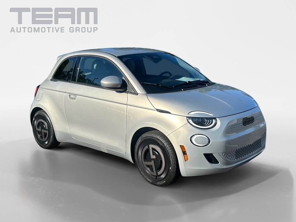 New 2025 FIAT 500 e