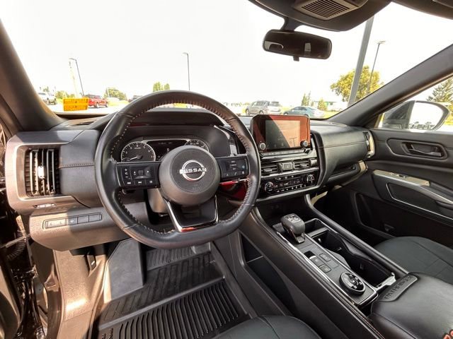 Used 2024 Nissan Pathfinder Rock Creek image 14