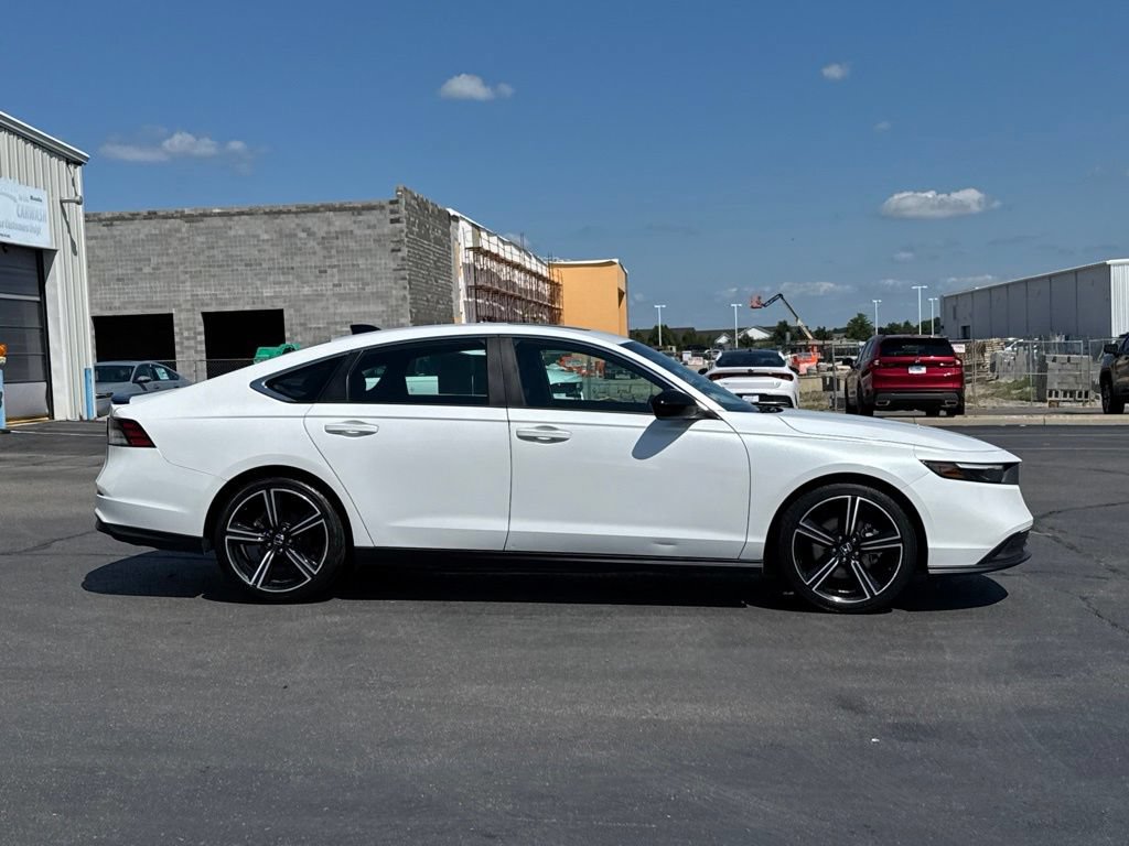 Used 2024 Honda Accord Sport image 8