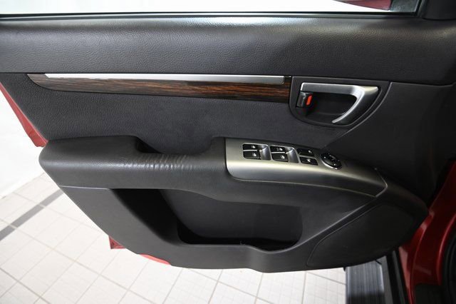 Used 2010 Hyundai Santa Fe SE image 18