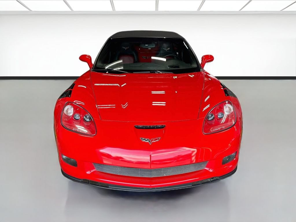 Used 2011 Chevrolet Corvette Grand Sport w/ Preferred Equipment Group RWD image 2