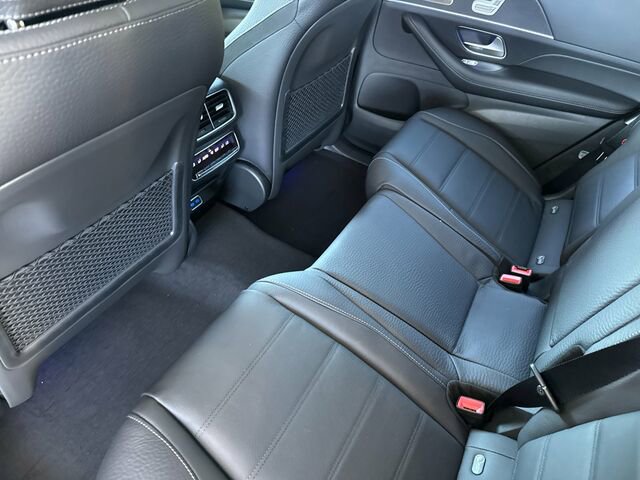 New 2026 Mercedes-Benz GLS 450 4MATIC image 12