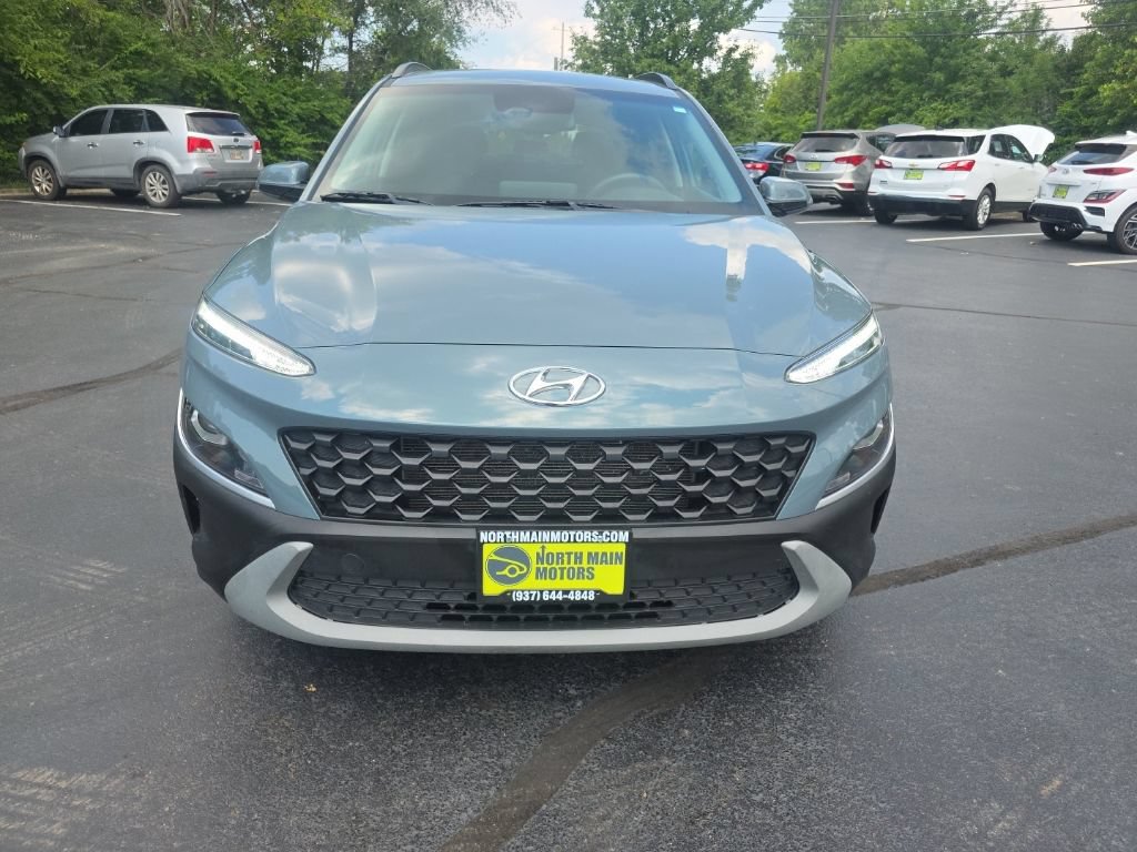 Used 2022 Hyundai Kona SEL AWD/4WD image 2