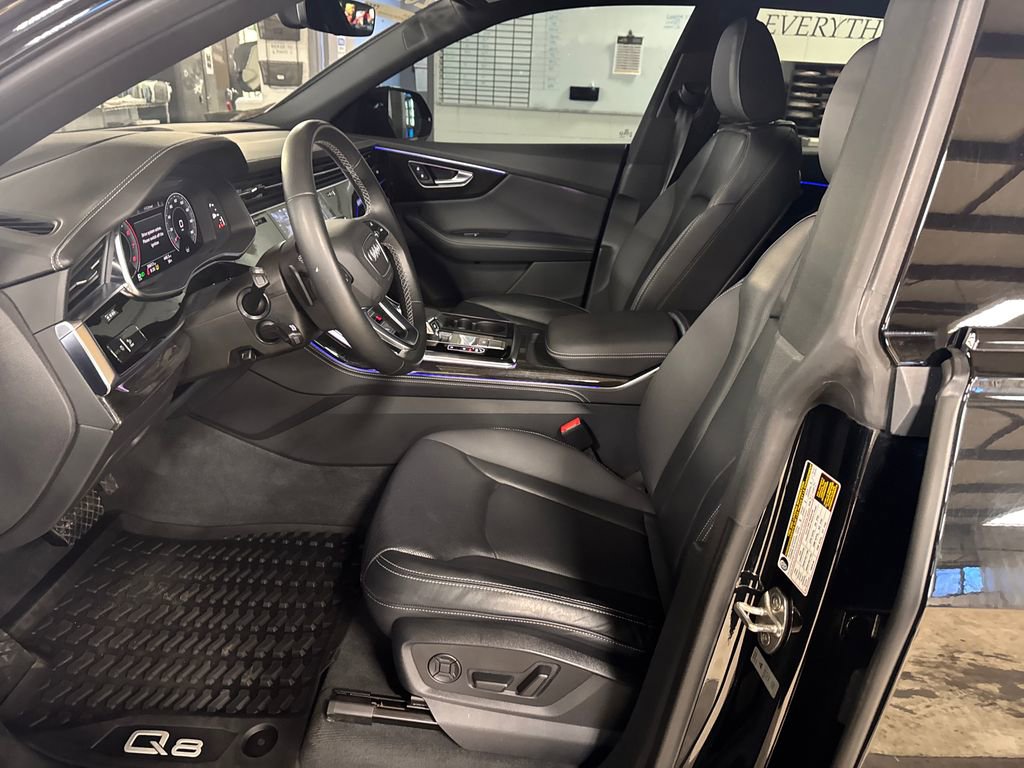 Used 2022 Audi Q8 Prestige AWD/4WD image 15