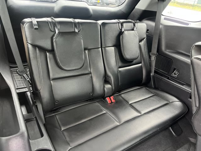 Used 2022 Ford Explorer Limited w/ Equipment Group 301A AWD/4WD image 13
