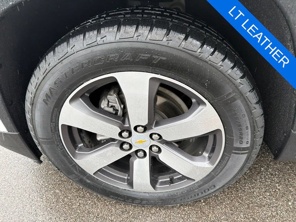 Used 2022 Chevrolet Traverse LT w/ LT Premium Package AWD/4WD image 33