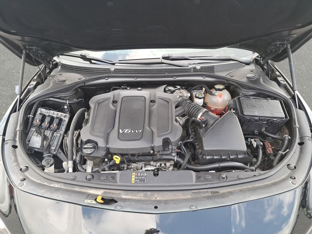 Used 2019 Buick LaCrosse Premium w/ Driver Confidence Package II AWD/4WD image 29