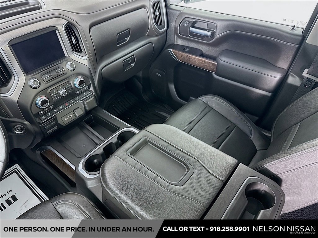 Used 2020 GMC Sierra 3500 Denali w/ Denali Ultimate Package image 25