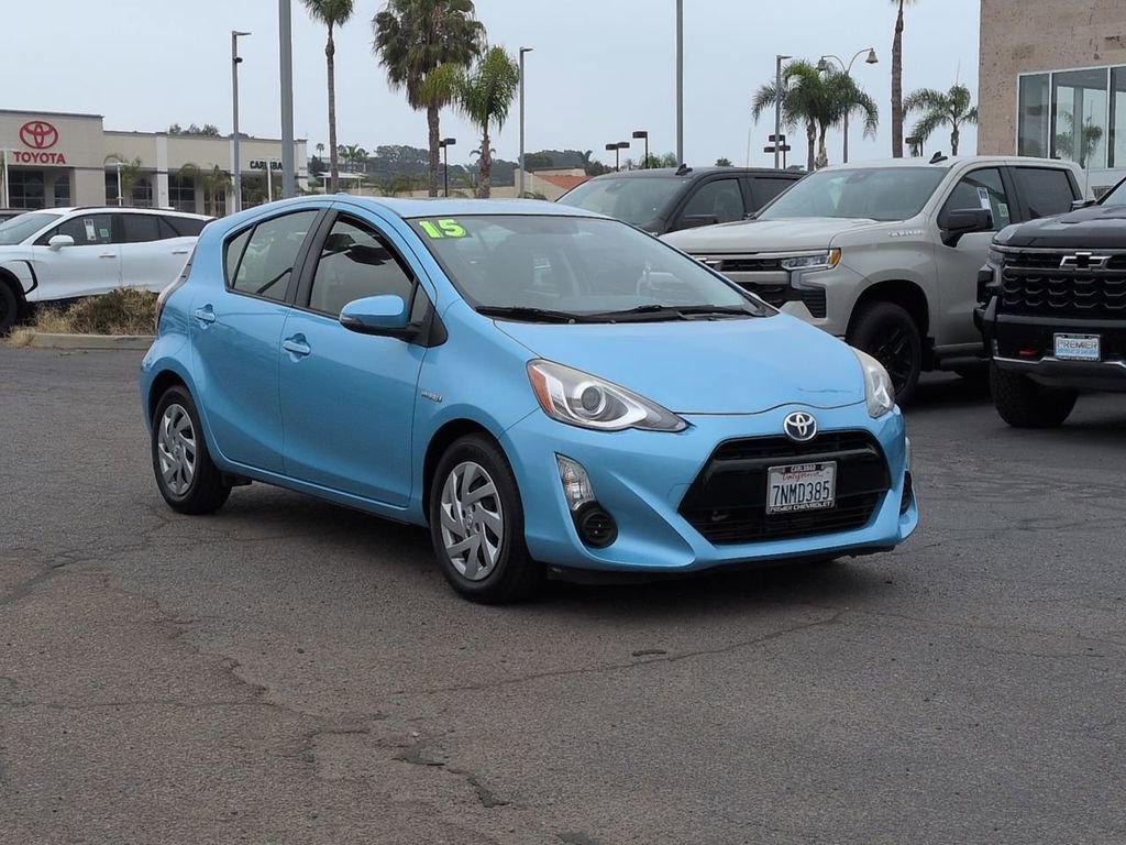 Used 2015 Toyota Prius C Three FWD image 2