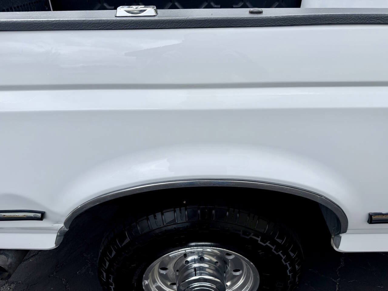 Used 1995 Ford F250 XLT image 35