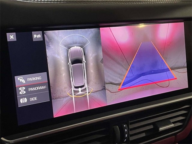 Used 2021 Porsche Cayenne Turbo image 30