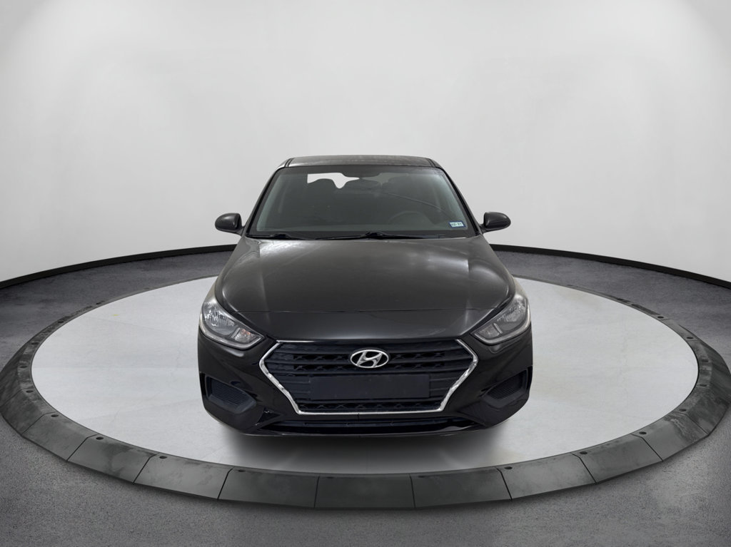 Used 2018 Hyundai Accent SE FWD image 2