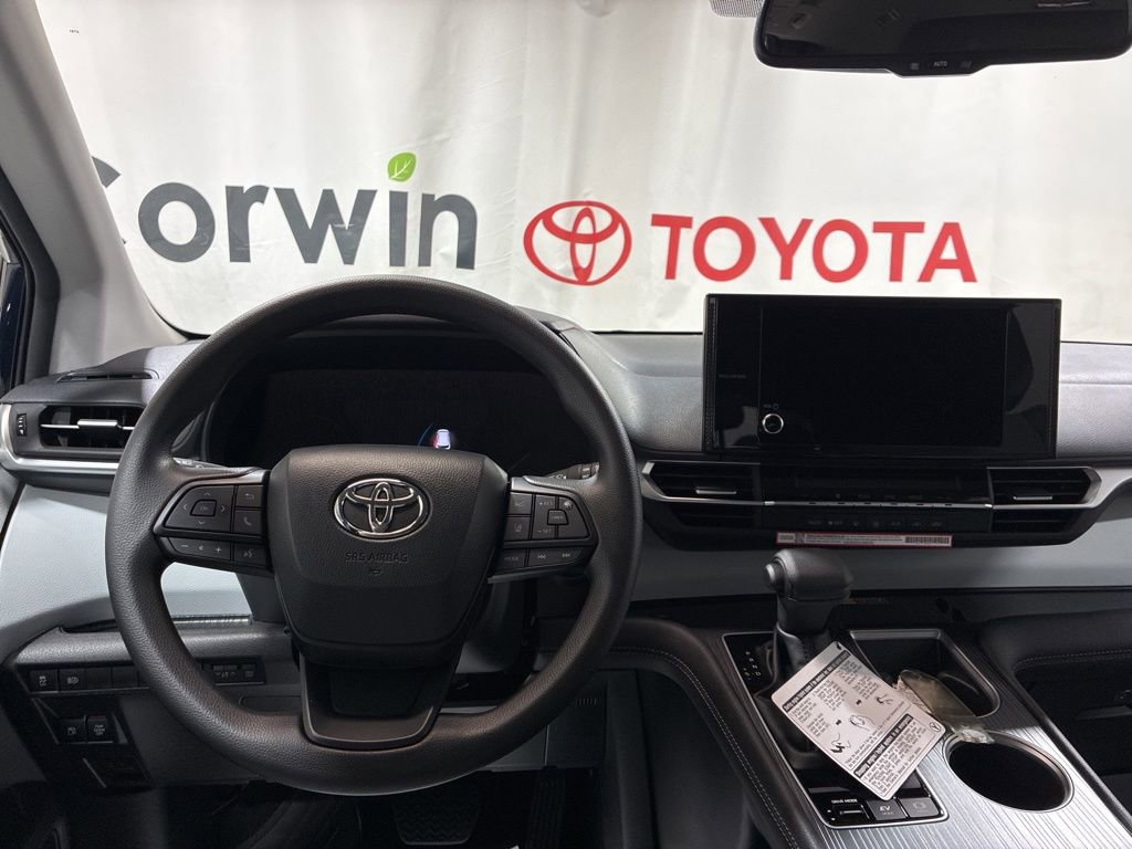 New 2026 Toyota Sienna LE image 22