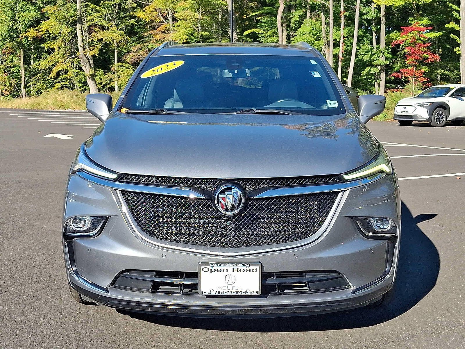 Used 2023 Buick Enclave Essence w/ Experience Buick Package AWD/4WD image 2