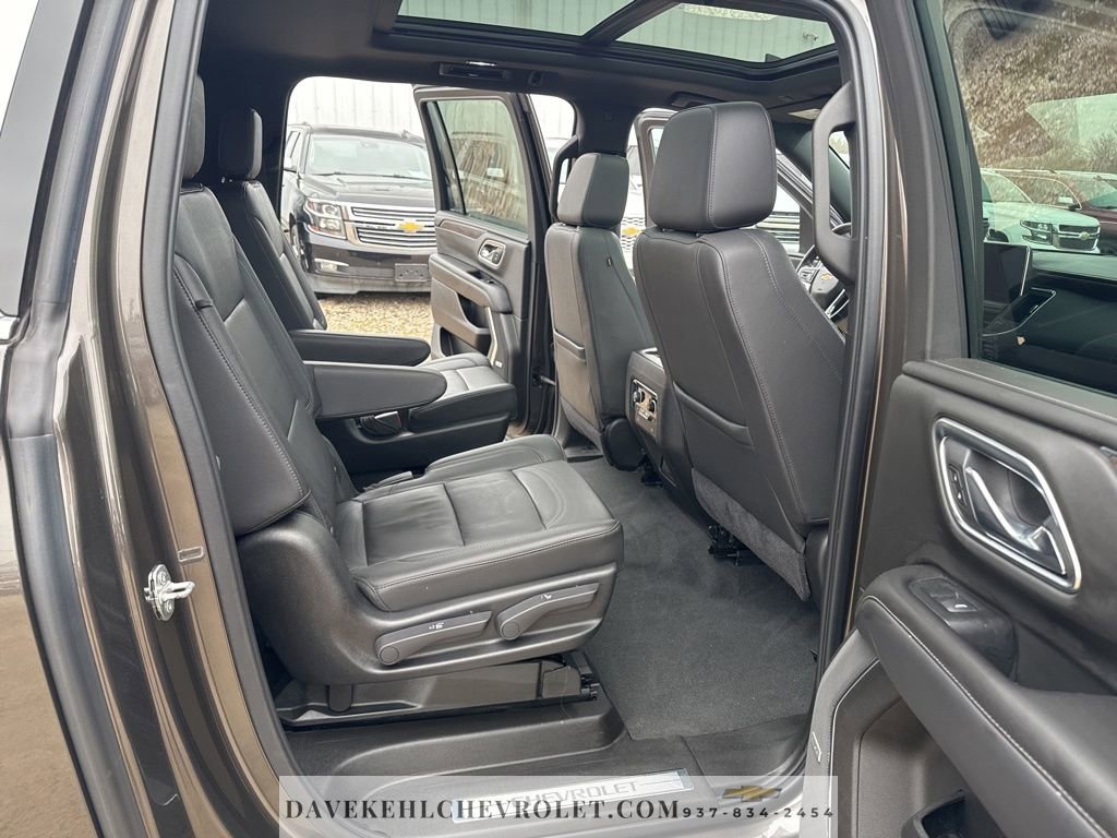 Certified 2021 Chevrolet Suburban LT w/ Luxury Package image 24