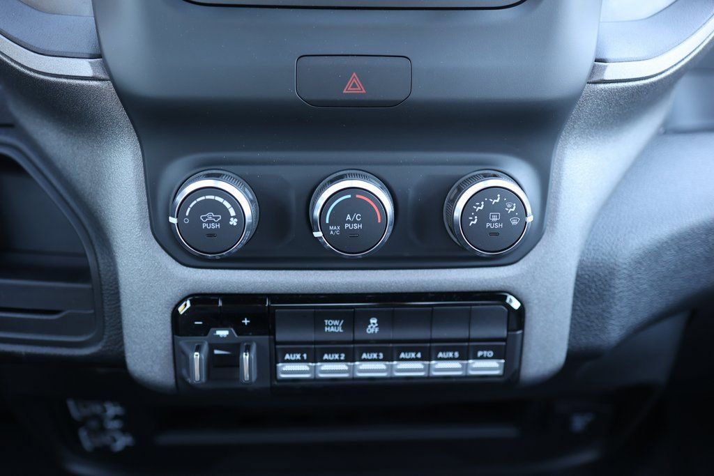 New 2024 RAM 5500 Tradesman image 30