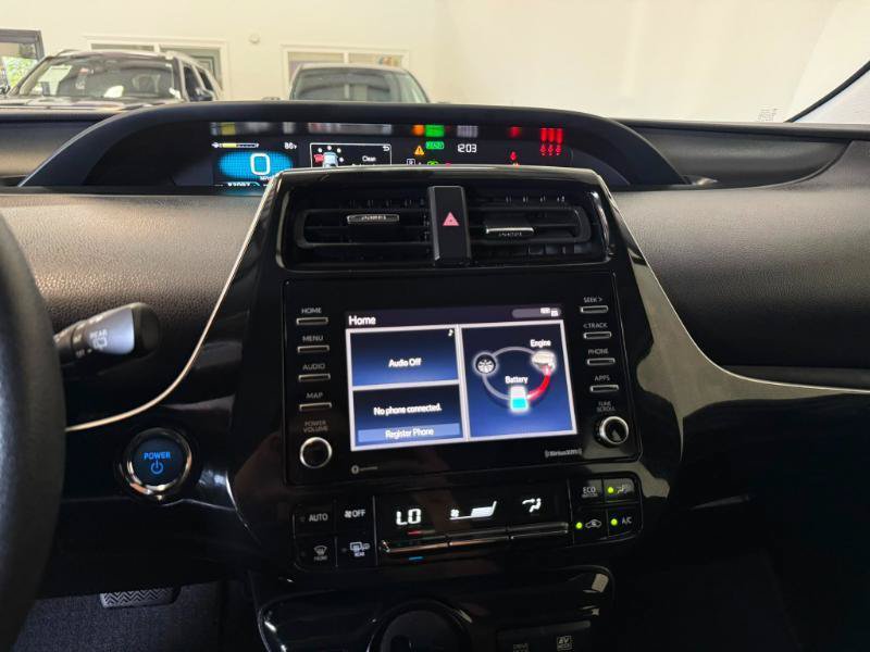 Used 2022 Toyota Prius LE FWD image 18