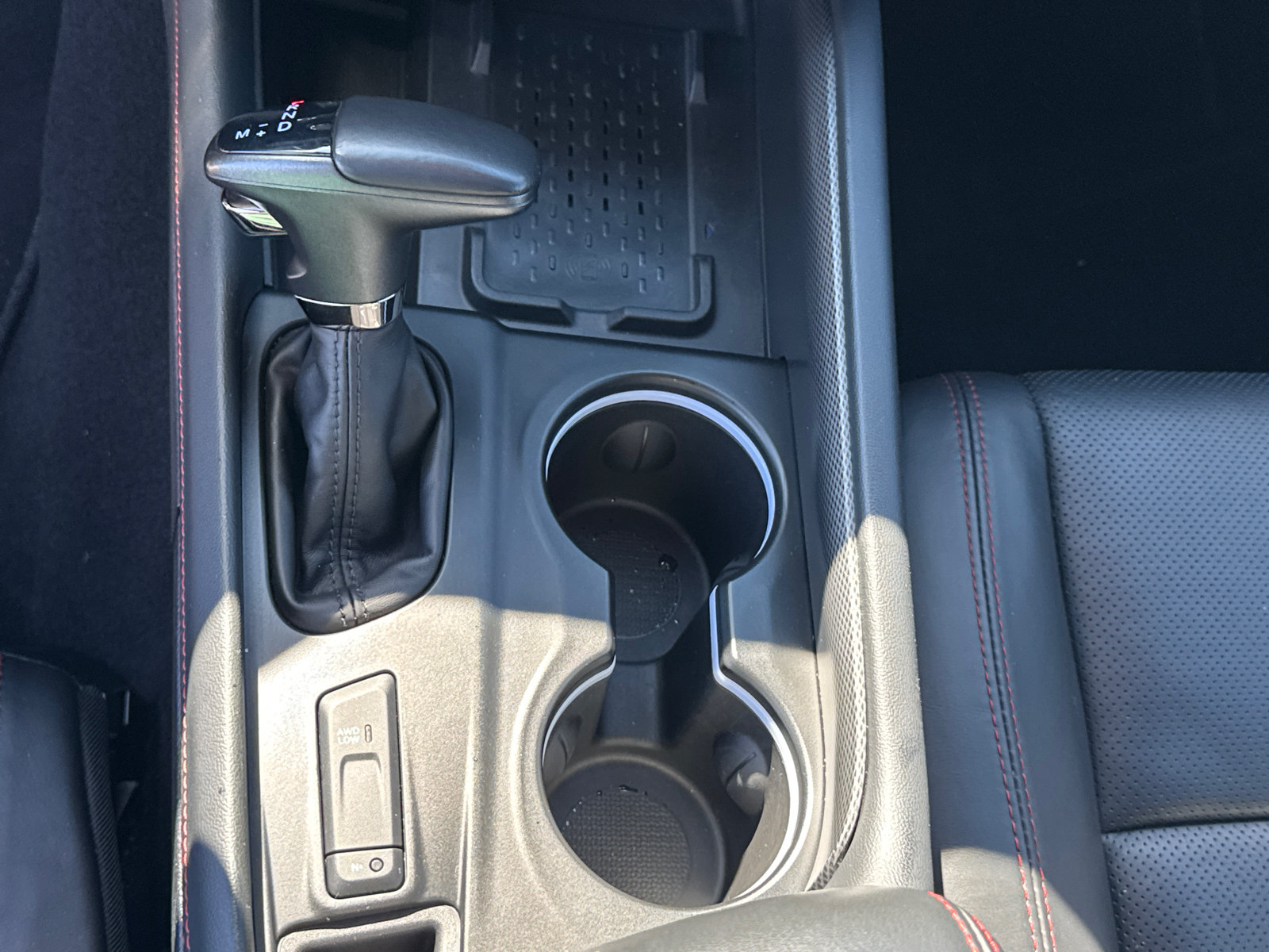 Used 2025 Dodge Durango R/T AWD/4WD image 16