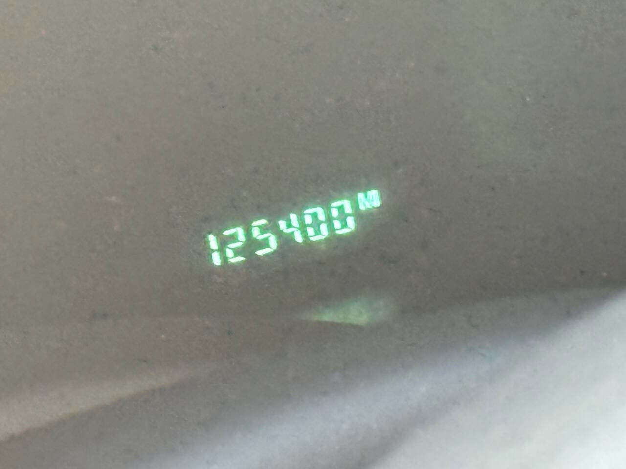 Used 2005 Chrysler Pacifica Touring w/ Comfort Convenience Group image 12