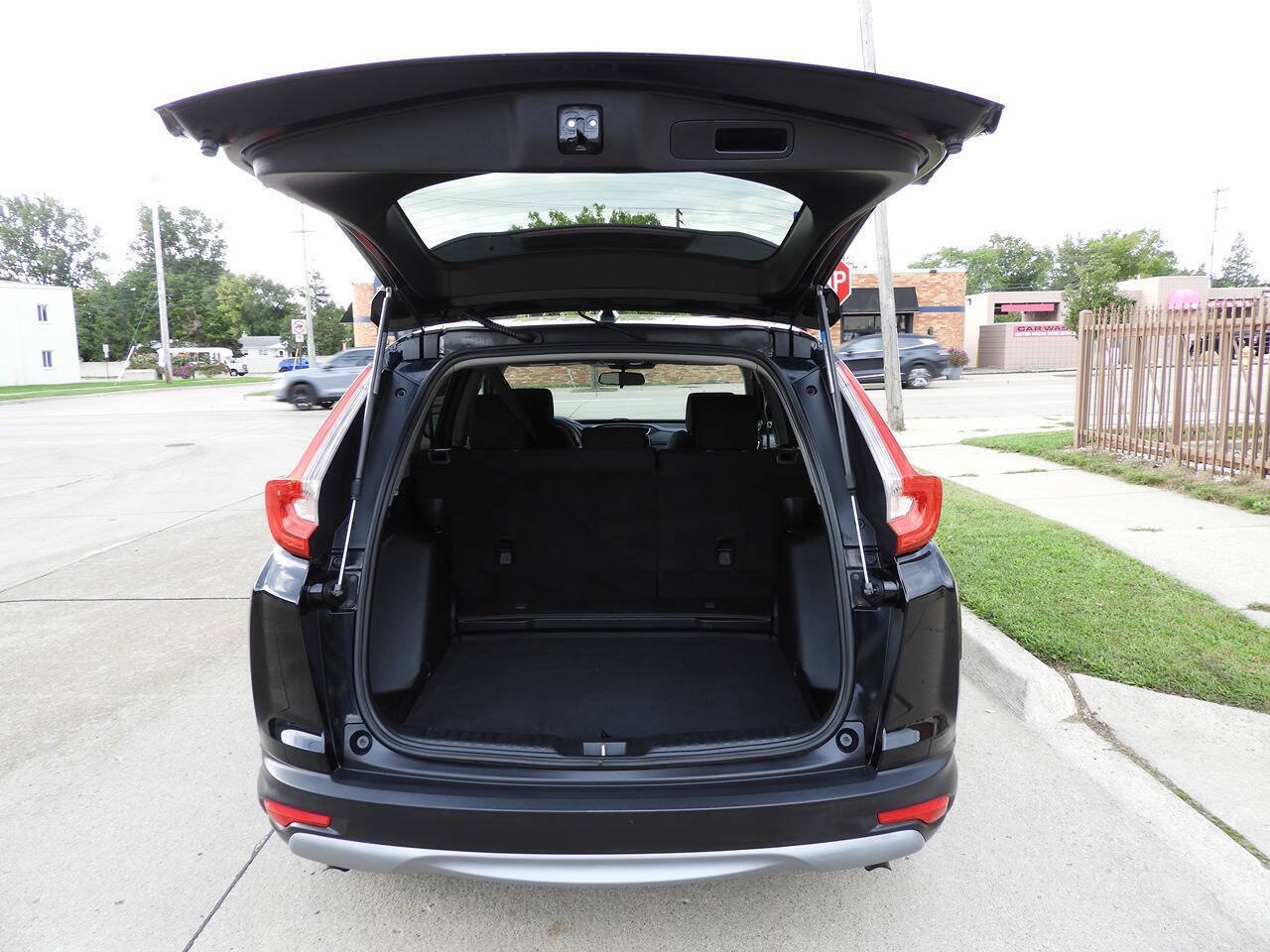 Used 2018 Honda CR-V EX image 24