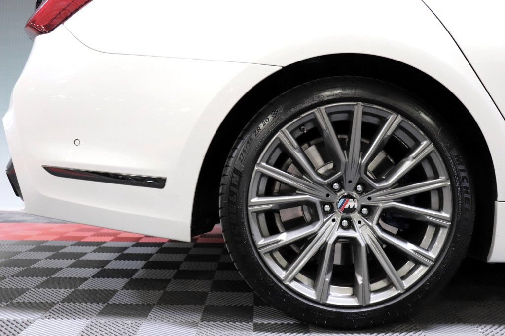 Used 2020 BMW 750i xDrive w/ Executive Package AWD/4WD image 88